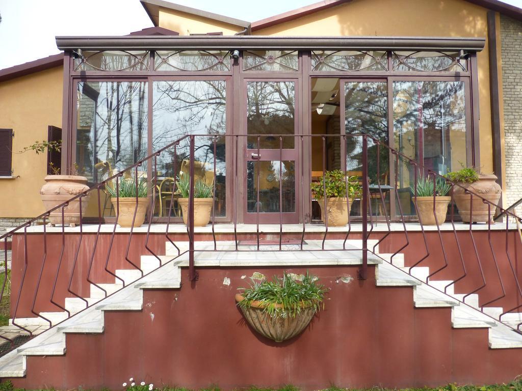 B&B Villa Acero Marina Di Carrara Bagian luar foto