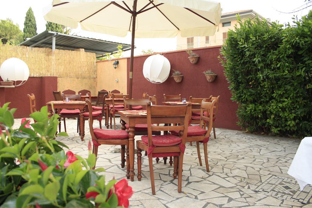 B&B Villa Acero Marina Di Carrara Bagian luar foto